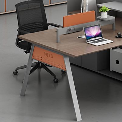 Modernes Büromöbel Mehrfachpersonal Schreibtisch Arbeitsplatz Schranken Schreibtisch Arbeitsplatz